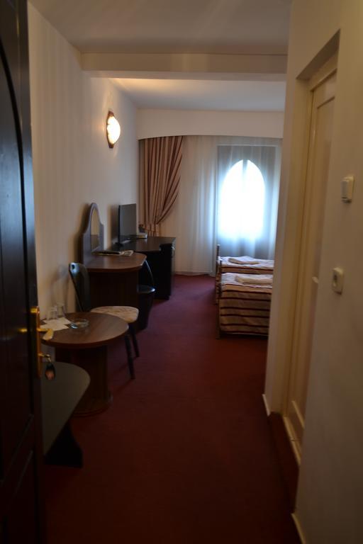 Hotel Marion Padurea Rotunda*** Reghin Room photo